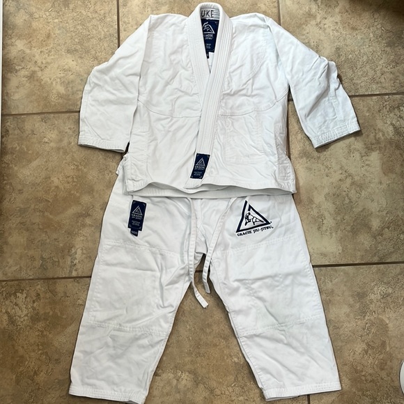 Gracie Jiu-Jitsu Childrens Gi - Picture 1 of 7